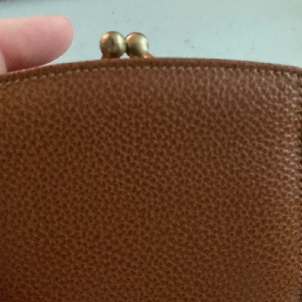 Vintage  Leather Coach Madison Matinee Wallet